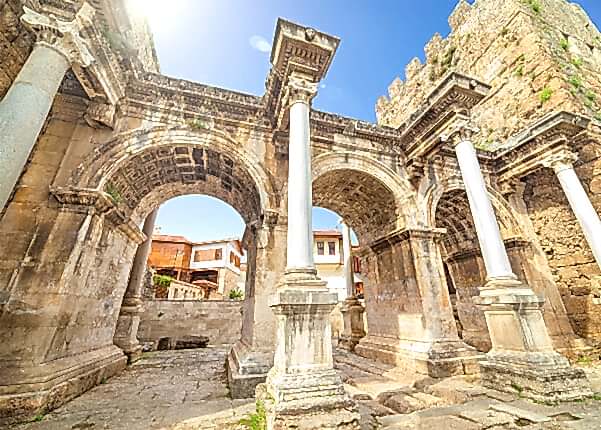 Kaleiçi Muhallebicisi Antalya Kaleiçi’nin 
